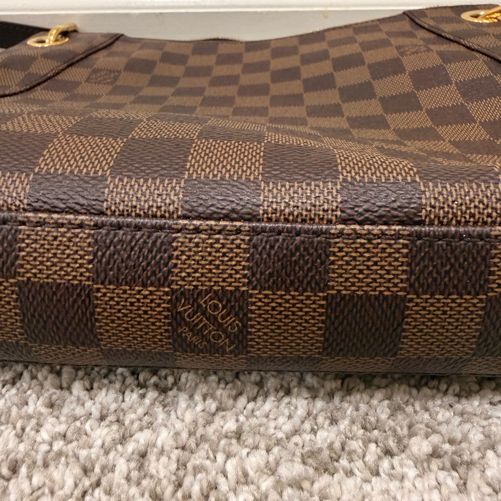 Louis Vuitton
Damier Ebene South Bank Besace Crossbody/Shoulder Bag - Picture 16 of 16